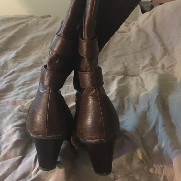 Boots - Picture 2 of 2